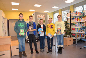 Teilnehmer des Vorlebewettbewerbs 2016: v.l.: Nils Steinmetz, Henrik Wietzke, Paula Lentzt, Maybritt Fetzer, Paula Schuler