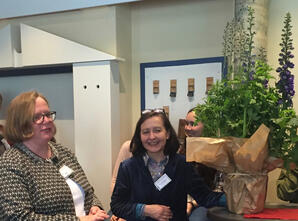 Frau Diehl mit Frau Limpert