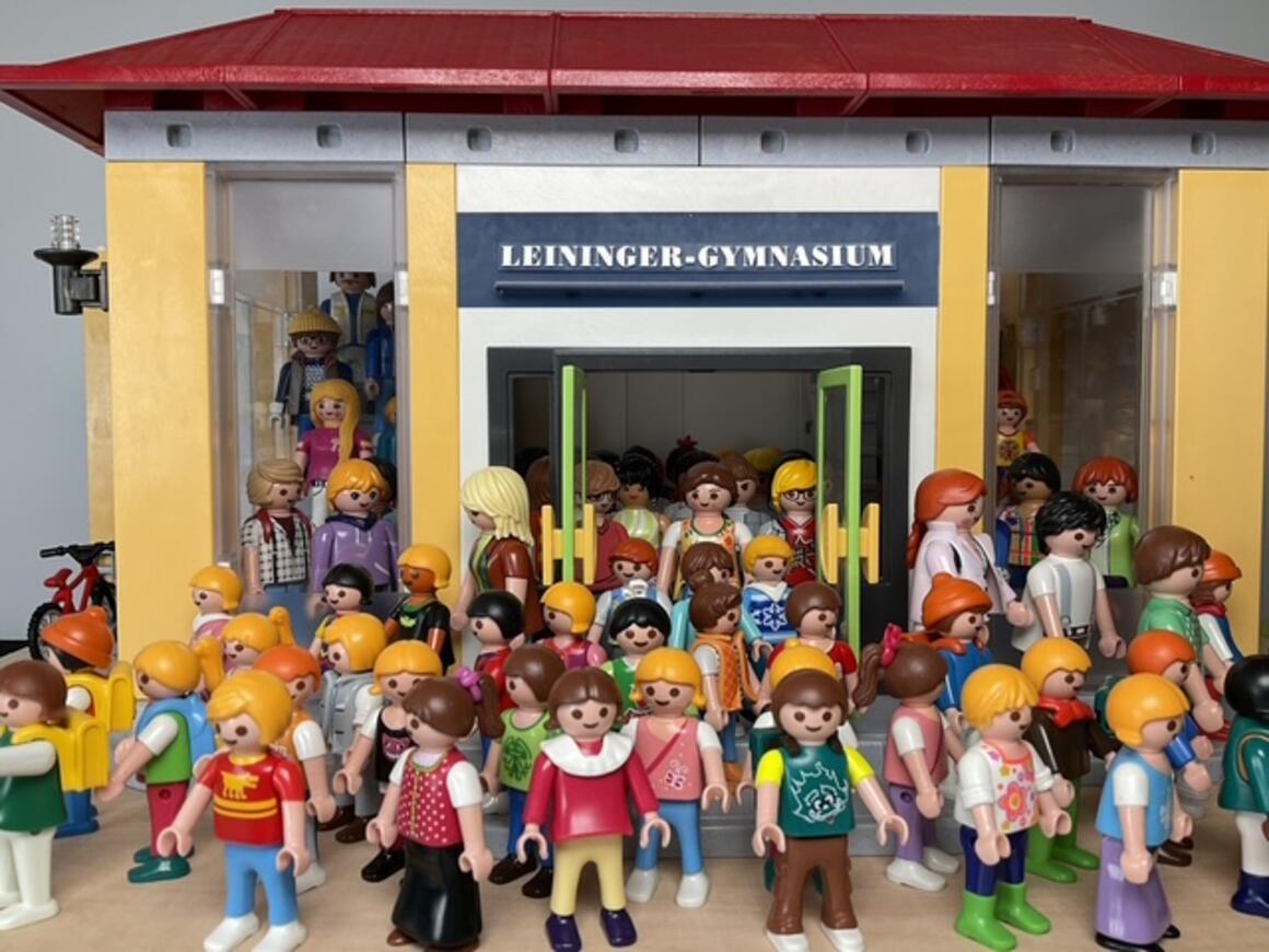 Feriengrüße von Frau Hanisch