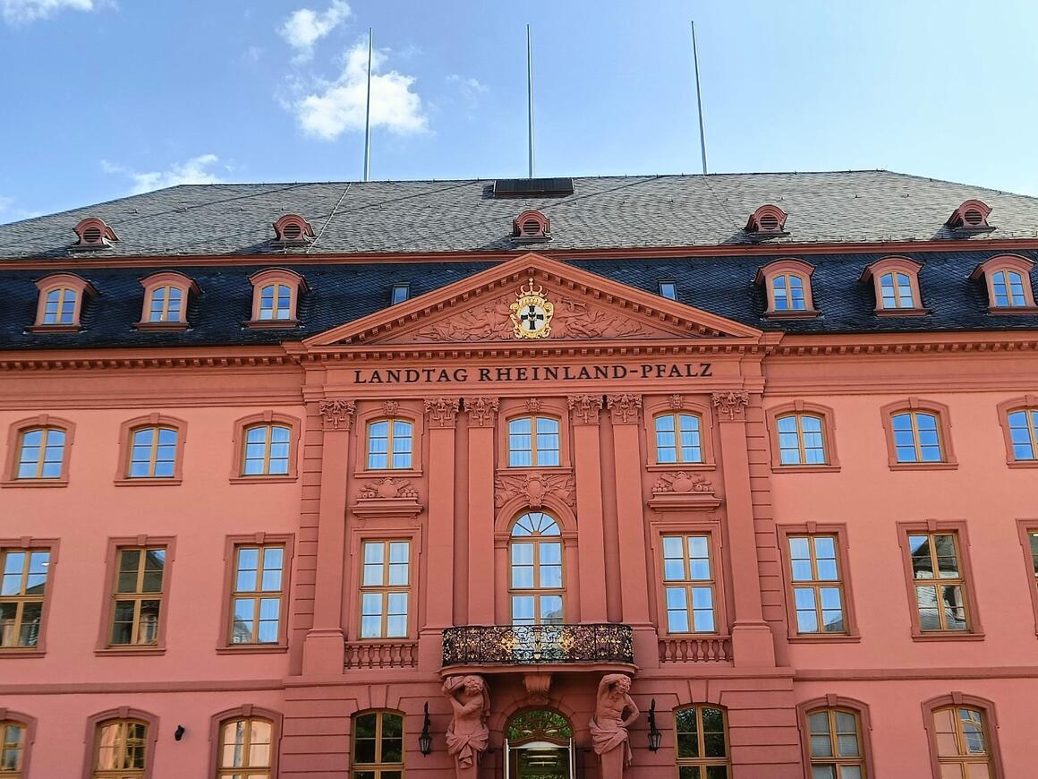 Ein Tag im Landtag Rheinland-Pfalz